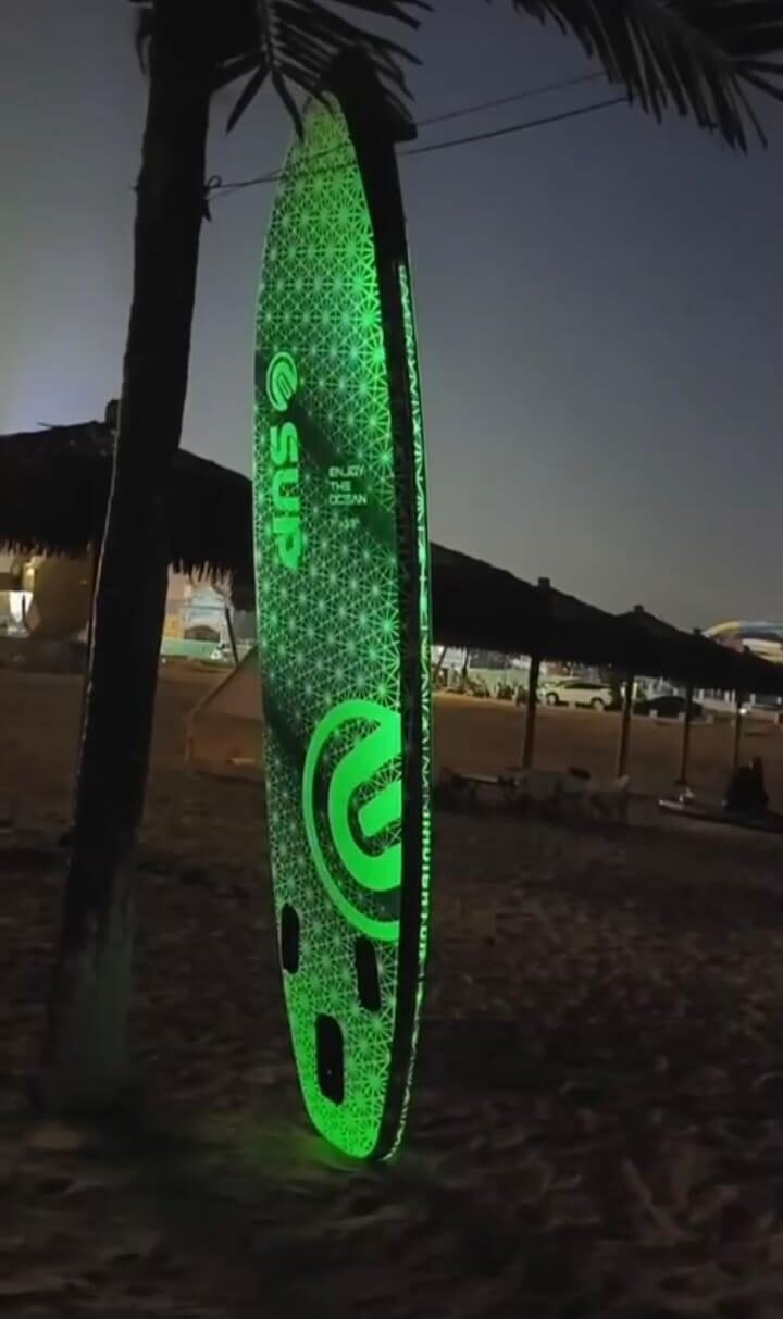 Navigator glow sup luminoso
